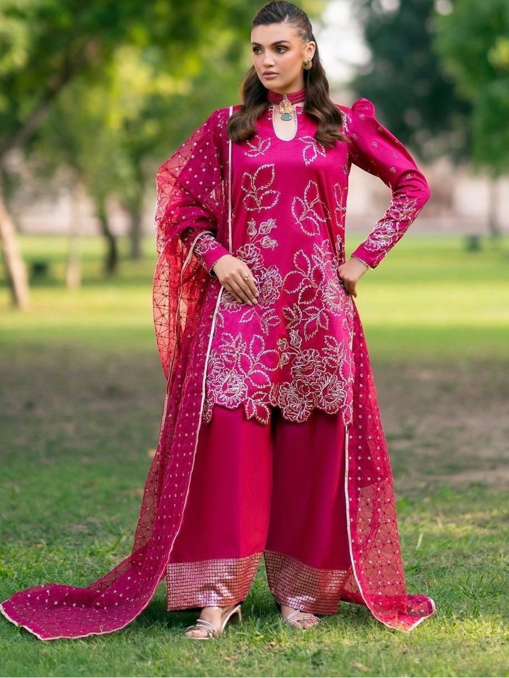 Vanya Fancy Pakistani Raw Silk Suit